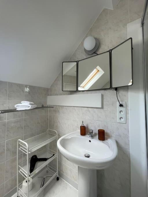 Gite Omaha 3 Etoiles - La Ferme Delaunay Saint-Come-du-Mont Εξωτερικό φωτογραφία